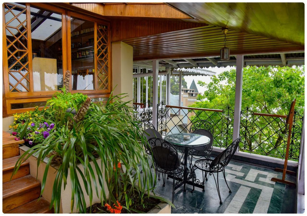 Cedar Inn Darjeeling  Bagian luar foto
