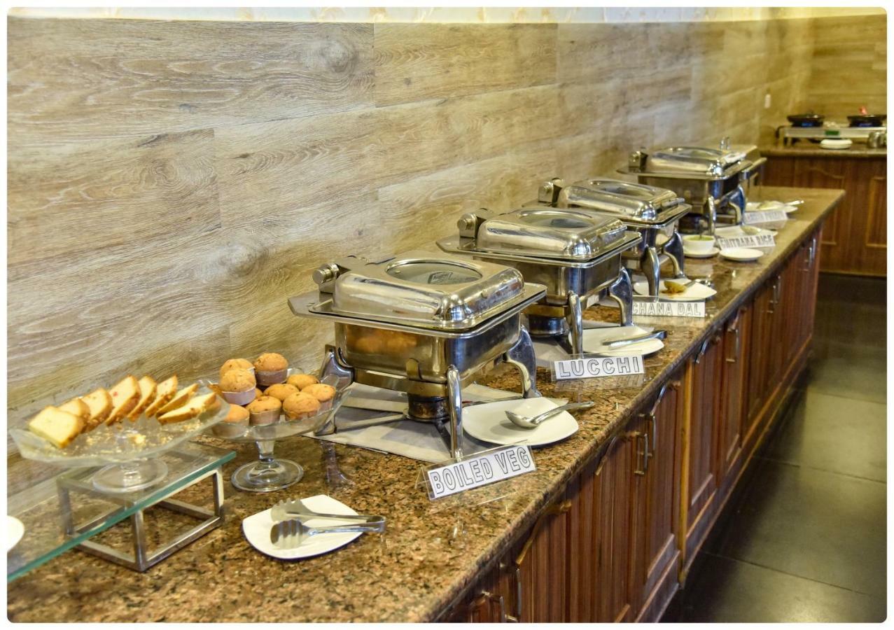 Cedar Inn Darjeeling  Bagian luar foto