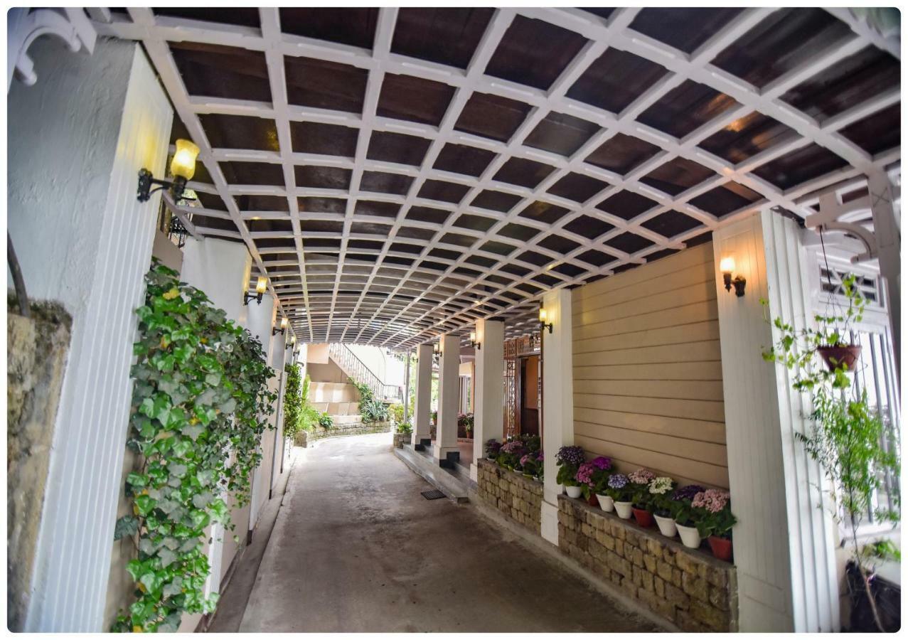 Cedar Inn Darjeeling  Bagian luar foto