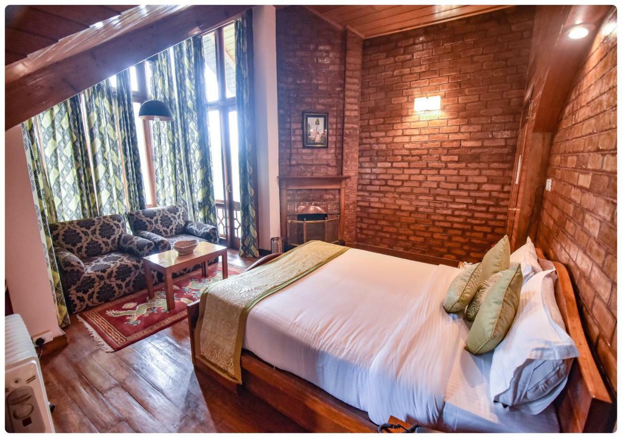 Cedar Inn Darjeeling  Bagian luar foto