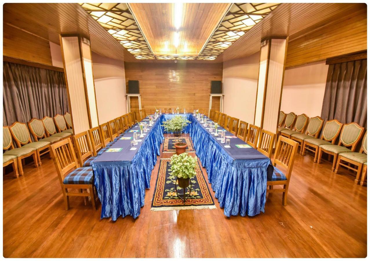 Cedar Inn Darjeeling  Bagian luar foto