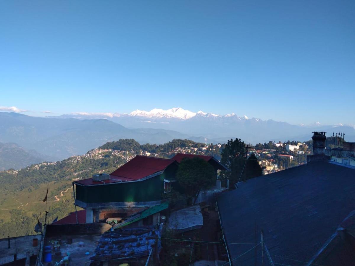 Cedar Inn Darjeeling  Bagian luar foto
